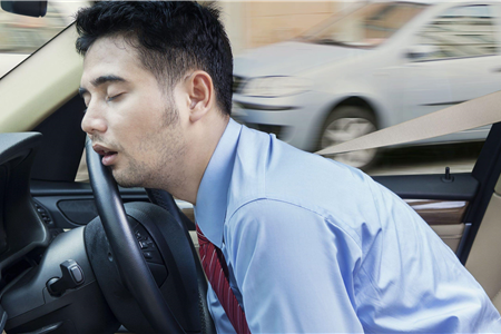 5 sai lầm nguy hiểm khi lái xe đường dài mà 90% tài xế mắc phải